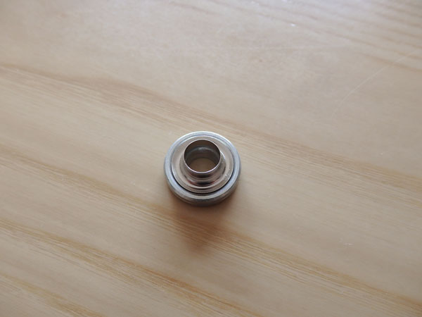 ハトメで本格的。巾着バッグの作り方